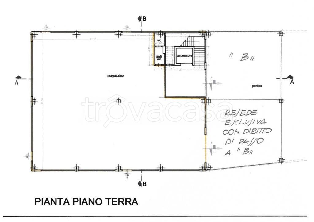 locale commerciale in vendita a Capannori