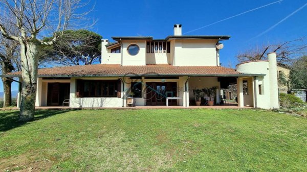 casa indipendente in vendita a Capannori