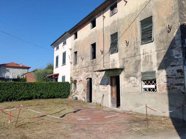 casa indipendente in vendita a Capannori