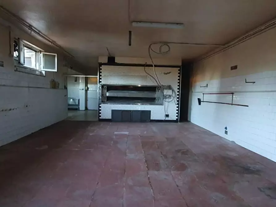 negozio in vendita a Capannori