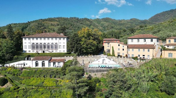 casa indipendente in vendita a Capannori