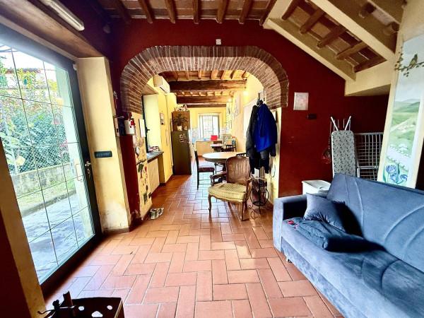 casa indipendente in vendita a Capannori in zona Lammari