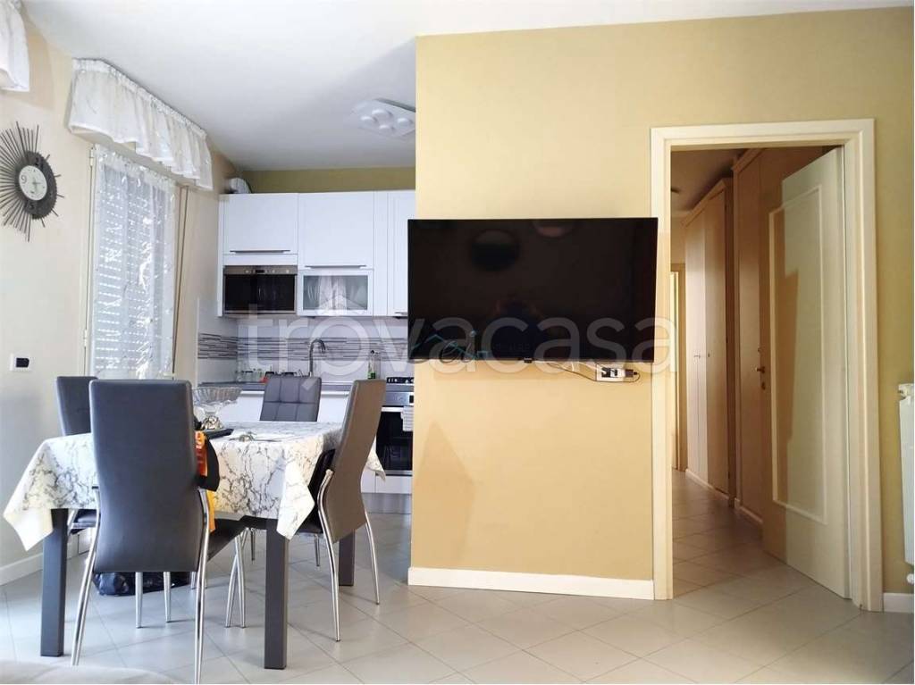 appartamento in vendita a Capannori in zona Lunata