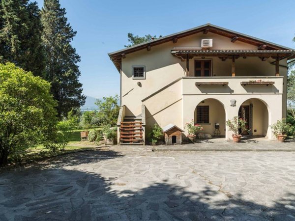 casa indipendente in vendita a Capannori