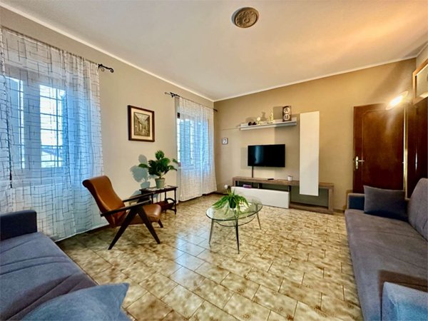 appartamento in vendita a Capannori in zona Marlia