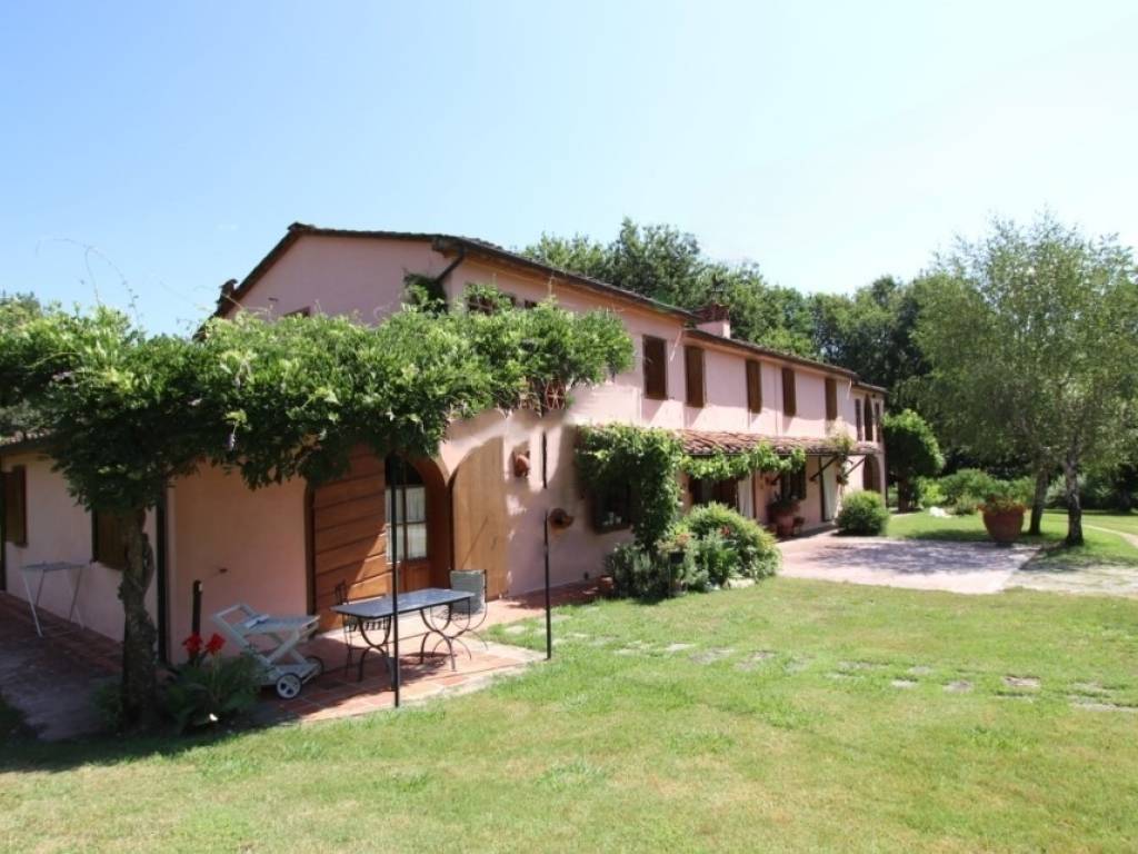 casa indipendente in vendita a Capannori