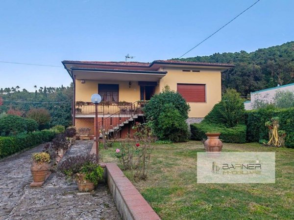 casa indipendente in vendita a Capannori