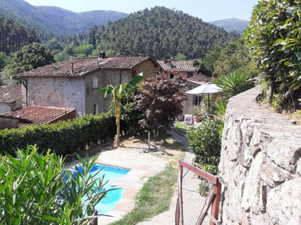 casa indipendente in vendita a Capannori