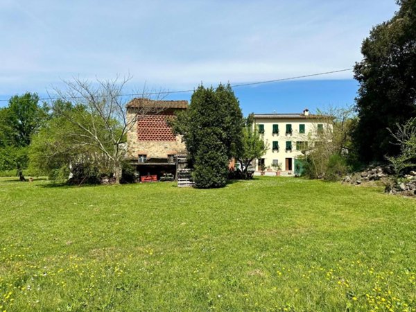 casa indipendente in vendita a Capannori