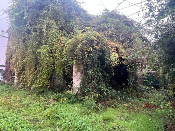 casa indipendente in vendita a Capannori