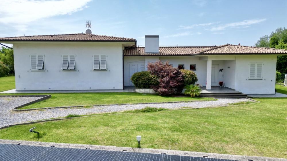 casa indipendente in vendita a Capannori