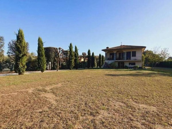 casa indipendente in vendita a Capannori in zona Lammari