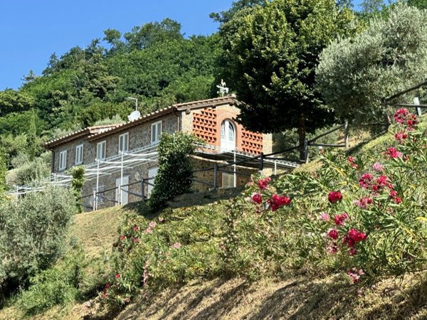 casa indipendente in vendita a Capannori