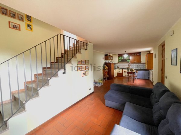 appartamento in vendita a Capannori in zona Marlia