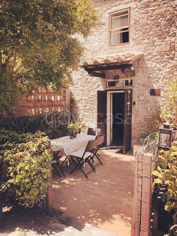 casa indipendente in vendita a Capannori