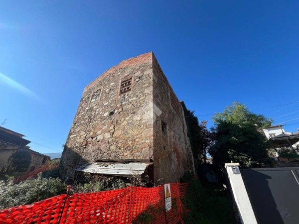 casa indipendente in vendita a Capannori