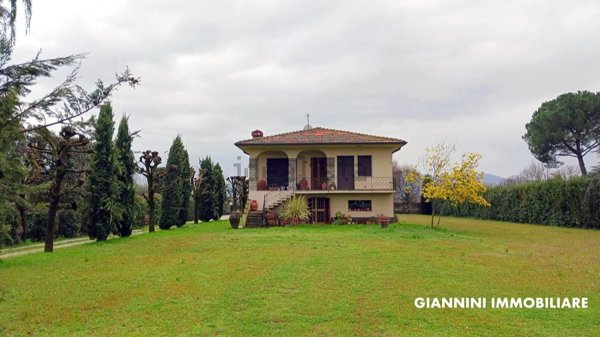 casa indipendente in vendita a Capannori in zona Lammari