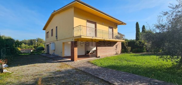 casa indipendente in vendita a Capannori