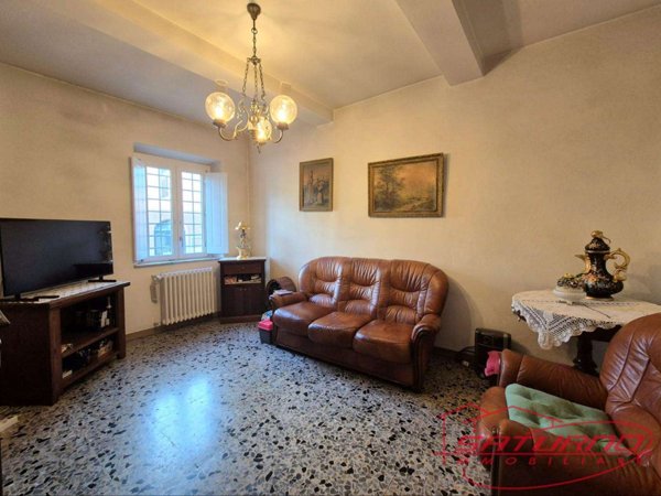 intera palazzina in vendita a Capannori