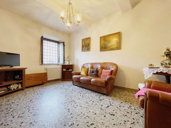 casa indipendente in vendita a Capannori in zona Lunata