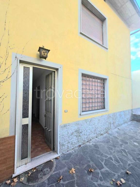 casa indipendente in vendita a Capannori