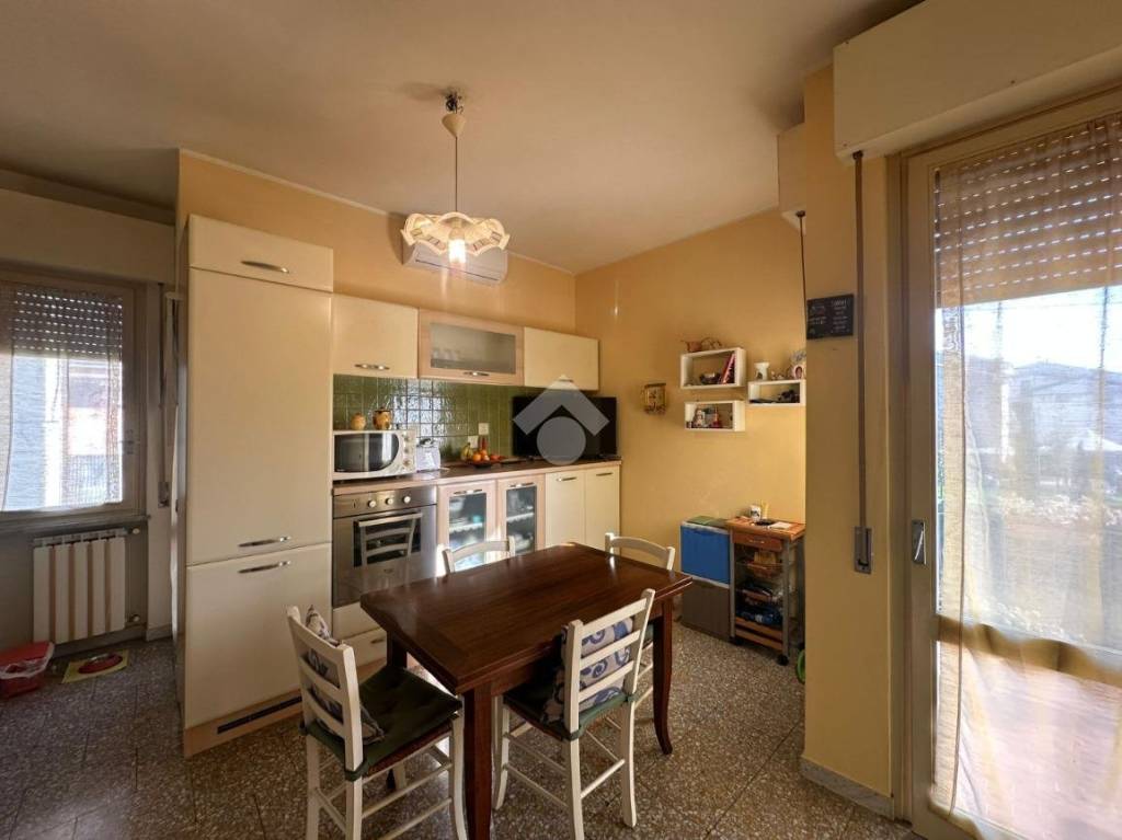 appartamento in vendita a Capannori in zona Lunata