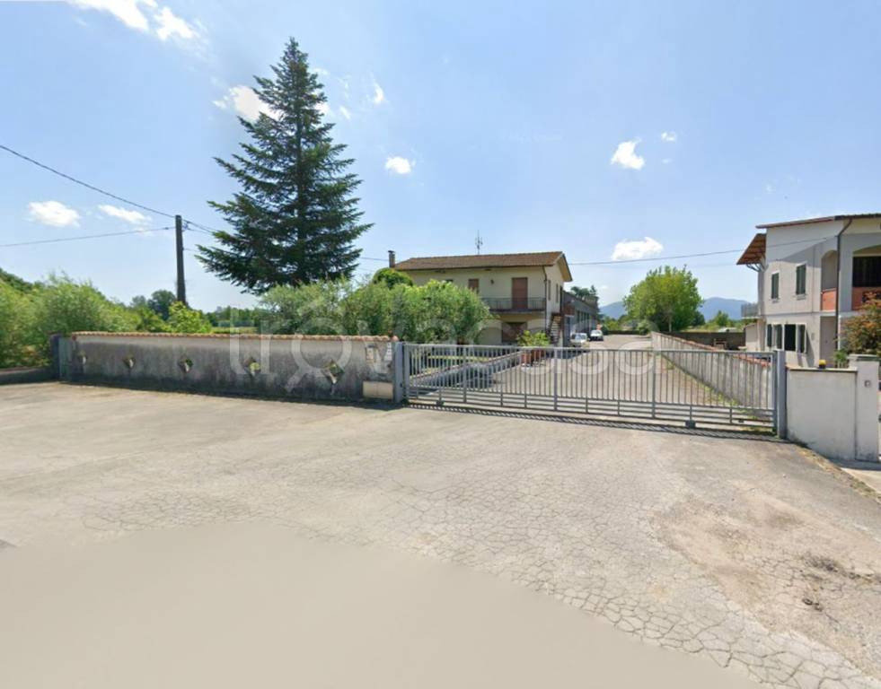 appartamento in vendita a Capannori in zona Marlia