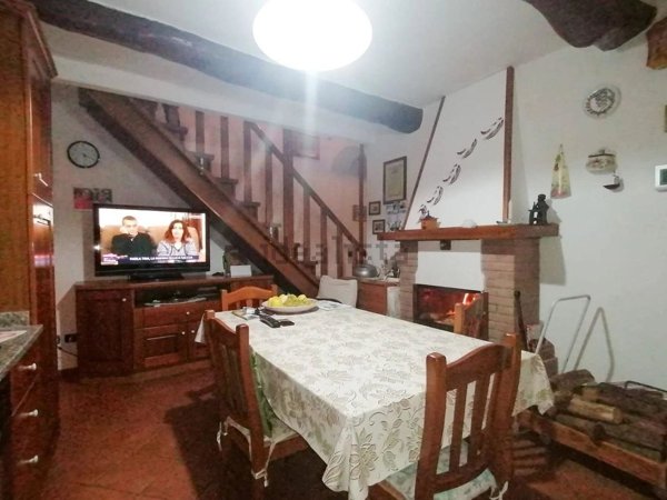 casa indipendente in vendita a Capannori in zona San Gennaro