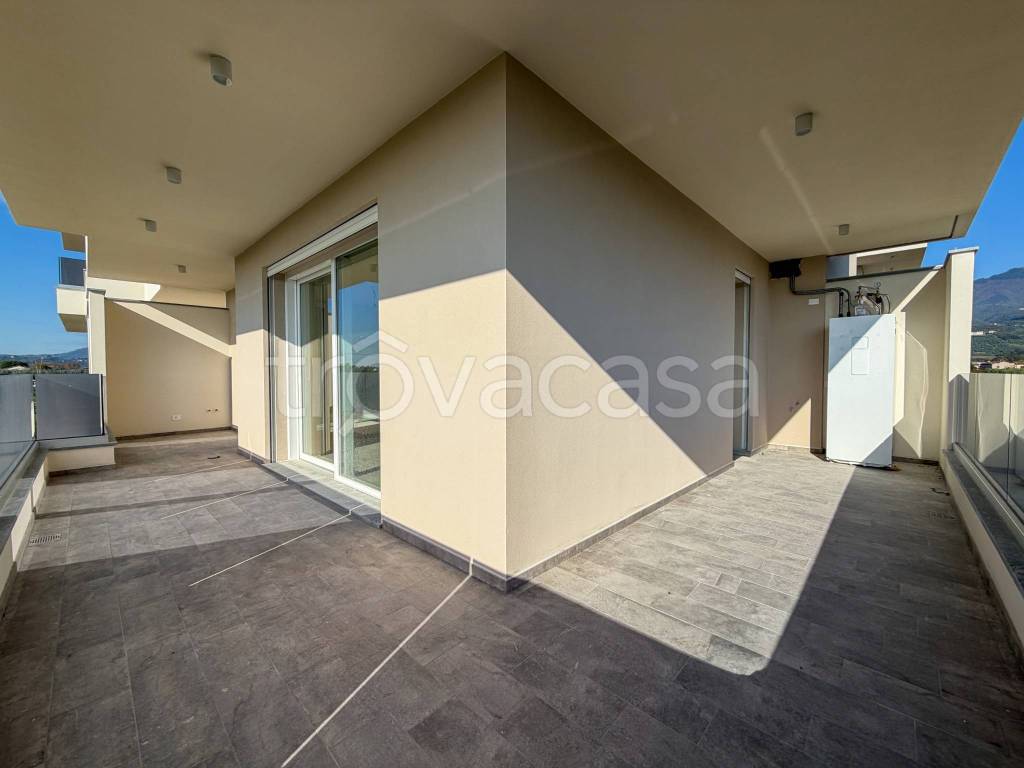 appartamento in vendita a Capannori in zona Marlia