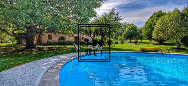 casale in vendita a Capannori