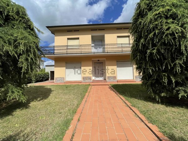 casa indipendente in vendita a Capannori