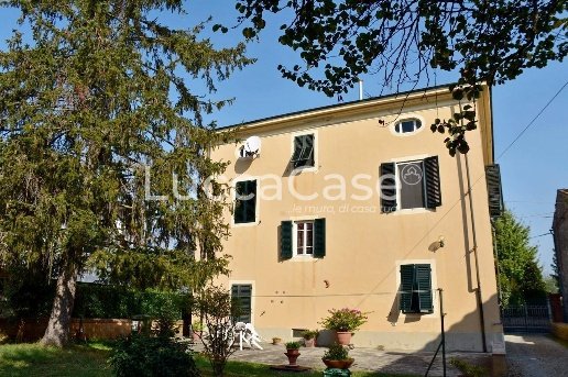casa indipendente in vendita a Capannori in zona Carraia