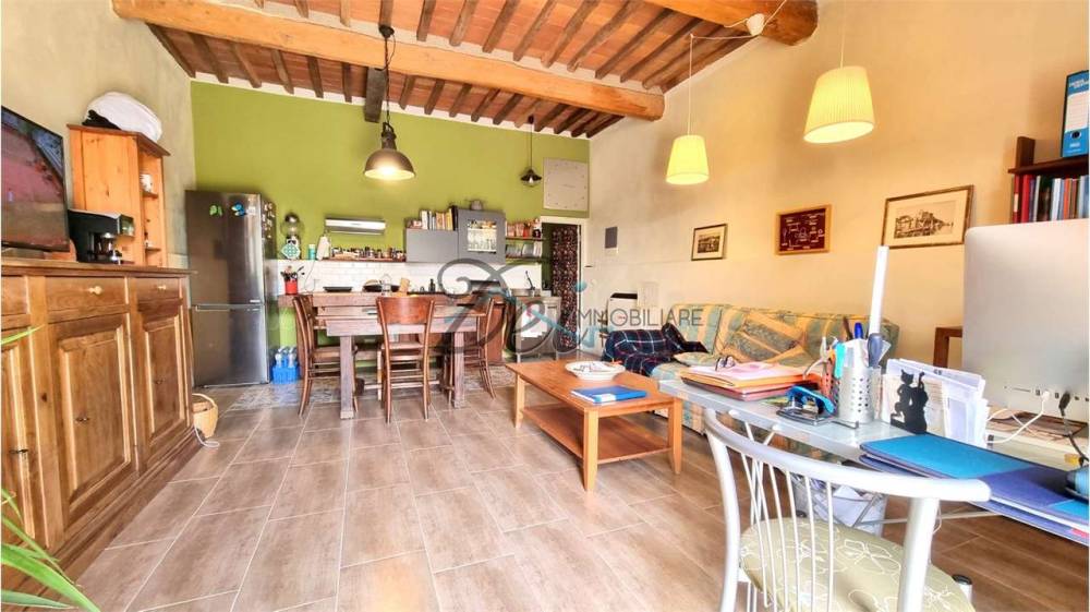 casa indipendente in vendita a Capannori in zona Lunata