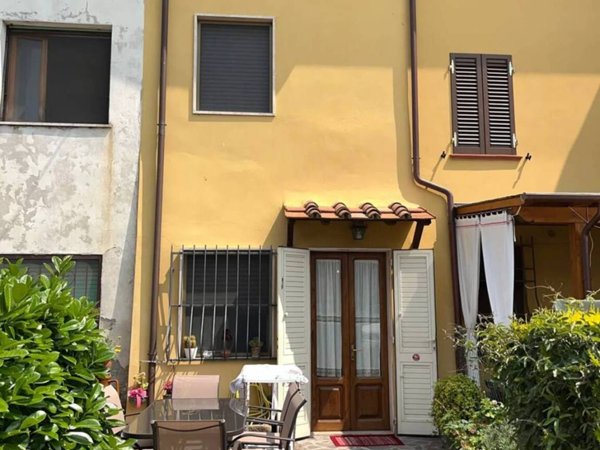 casa indipendente in vendita a Capannori