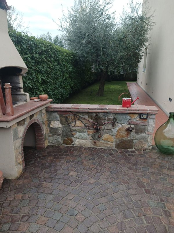 casa indipendente in vendita a Capannori