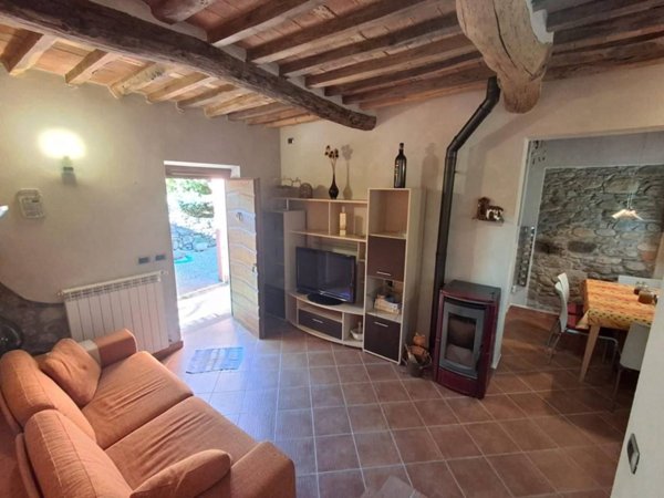 casa indipendente in vendita a Capannori