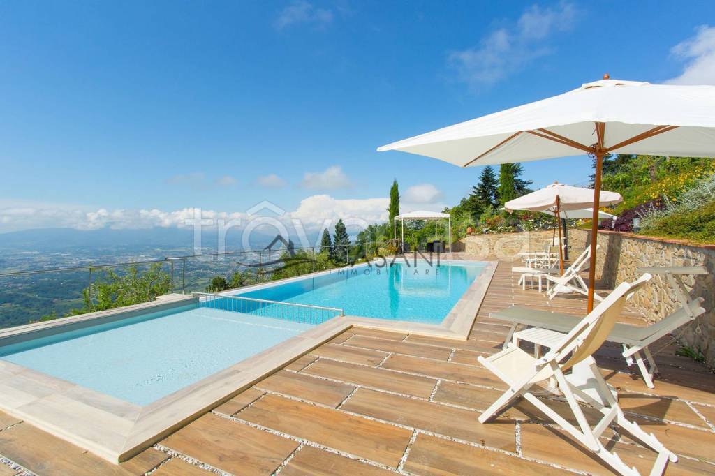 casa indipendente in vendita a Capannori