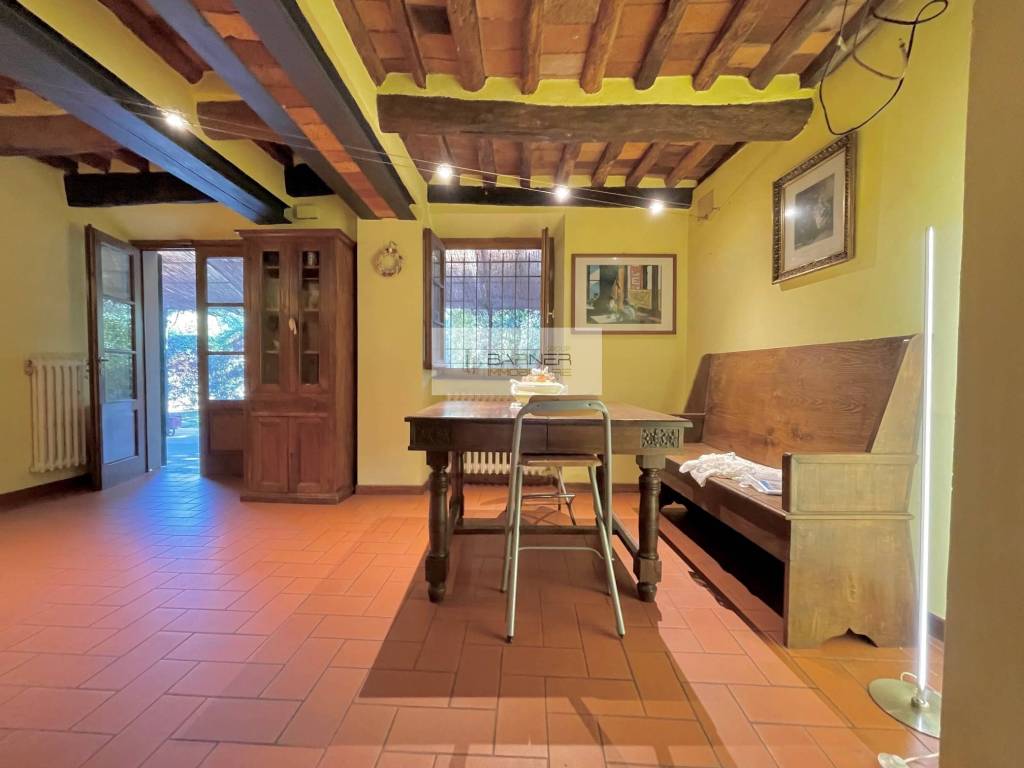 casa indipendente in vendita a Capannori in zona Marlia