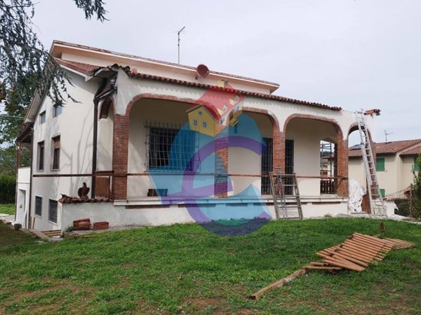 casa indipendente in vendita a Capannori in zona Guamo