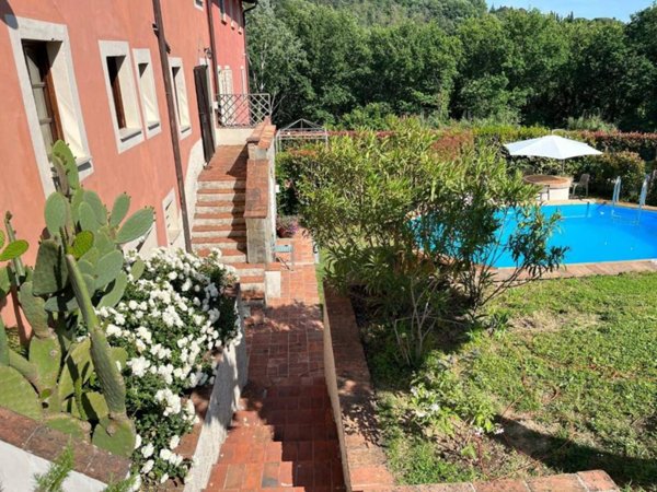 casa indipendente in vendita a Capannori