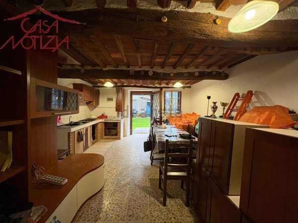 casa indipendente in vendita a Capannori in zona Guamo
