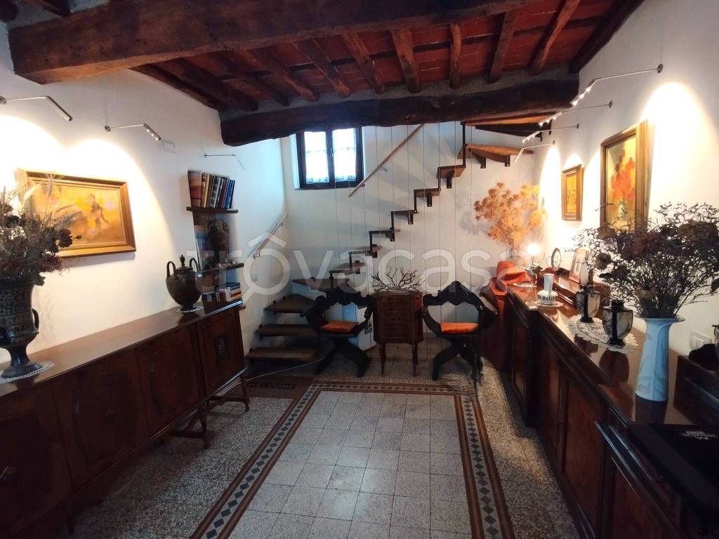 casa indipendente in vendita a Capannori in zona Guamo