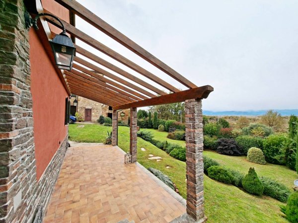 casale in vendita a Capannori