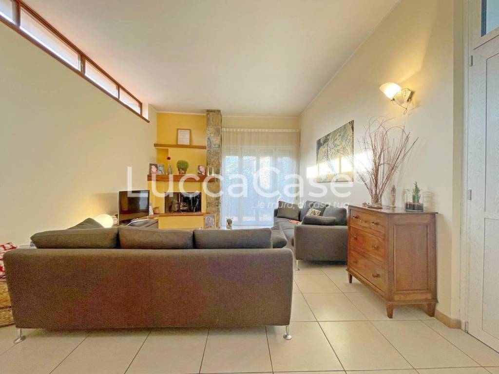 casa indipendente in vendita a Capannori