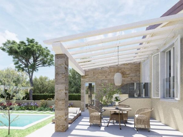 casa indipendente in vendita a Capannori in zona Marlia