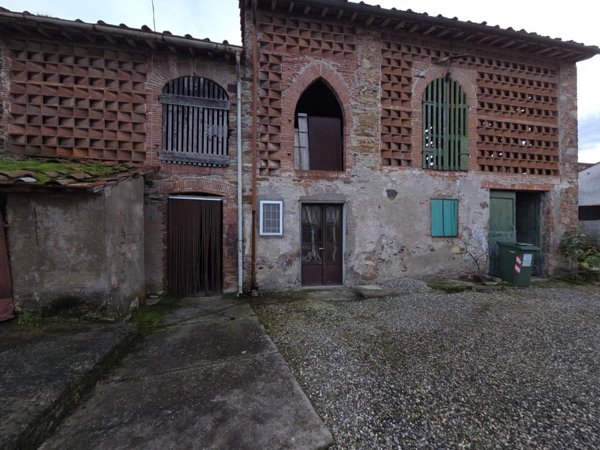 casa indipendente in vendita a Capannori