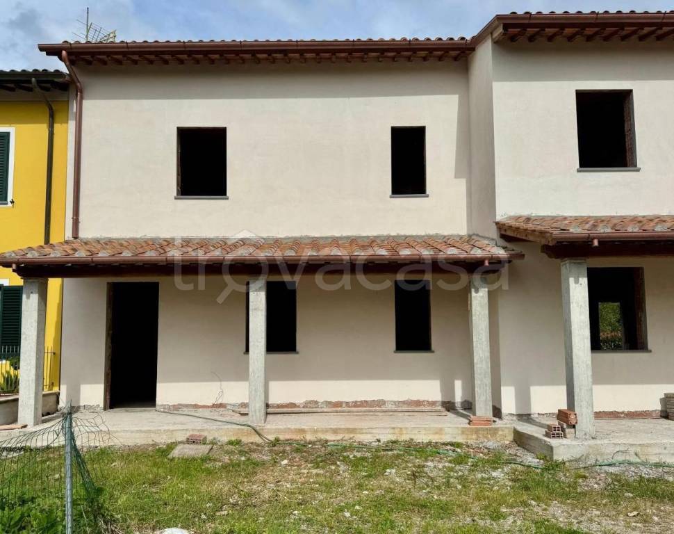 casa indipendente in vendita a Capannori