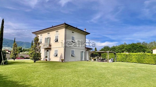 casa indipendente in vendita a Capannori