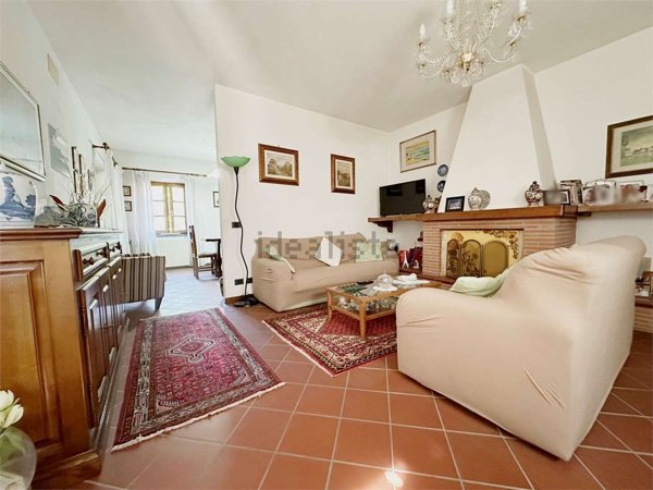 casa semindipendente in vendita a Capannori
