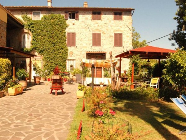 casa indipendente in vendita a Capannori